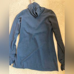 Womens 100% cashmere sweater, sz L, black